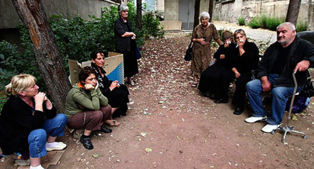 Refugees from Abkhazia in Tbilisi, Georgia. Photo by www.ekhokavkaza.com