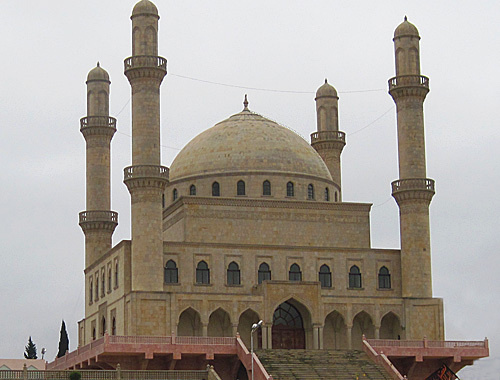 Nardaran Pir, settlement of Nardaran, Azerbaijan. Photo by the "Caucasian Knot"