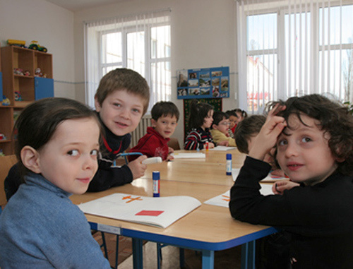 Pupils of a kindergarten in Ingushetia. Photo
from the official website of the Republic of
Ingushetia: www.ingushetia.ru