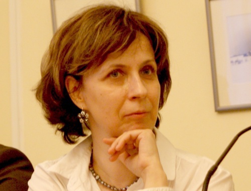 Zoya Svetova at presentation of her book about lives of Zara Murtazalieva and Igor Sutyagin. Moscow, April 27, 2011. Photo
by the "Caucasian Knot"
