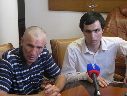 Seidula Kazanalipov and his father at the sitting of the Commission for adaptation. Makhachkala, July 19, 2011. Photo by Zakir Magomedov for "Caucasian Knot".