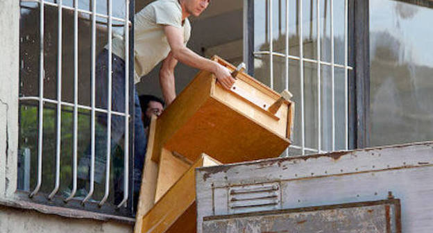 Refugees are evicted from the building of the "Samshoblo" Printing House in Tbilisi, July 2010. Photo by Alexander Imedashvili, NEWSGEORGIA