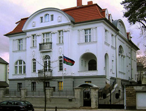 Building of the Azerbaijani Embassy in Berlin, Germany. Photo: www.berlinerbotschaften.de