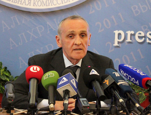 Press conference of Alexander Ankvab, August 27, 2011, Abkhazia, Sukhumi. Photo by the "Caucasian Knot"