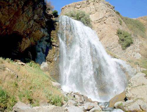 Trchkan Waterfalls on the border of the Shirak and Lori Regions of Armenia. Photo: azatutyun.am (RFE/RL)