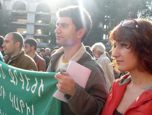 Protest action against construction of a minor hydroelectric power plant on the Trchkan Waterfall in front of the Ministry of Nature Protection of Armenia. The poster reads: "Trchkan Waterfall has not a drop of excess water", Yerevan, November 1, 2011. Photo by Armine Martirosyan for the "Caucasian Knot"