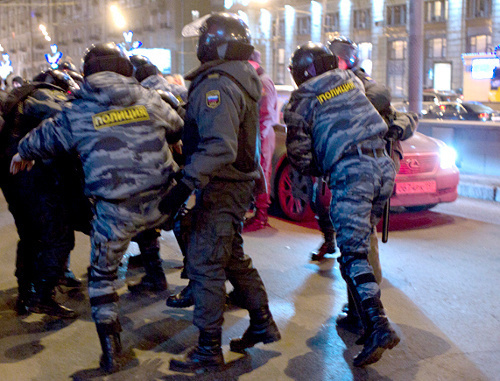 OMON (riot police) in Triumphal Square in Moscow, December 6, 2011. Photo by Elena Mikheeva from Grani.Ru