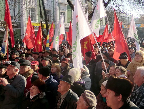 Participants of the rally against falsification of the Russian State Duma elections, Krasnodar, December 10, 2011. Photo by Natalia Dorokhina for the "Caucasian Knot"