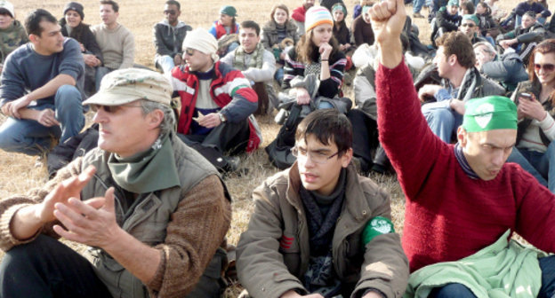 Activists-ecologists at the action in defence of the Tegut forest, Tegut village, Lori Region of Armenia, January 15, 2012. Photo by Armine Martirosyan for the "Caucasian Knot"