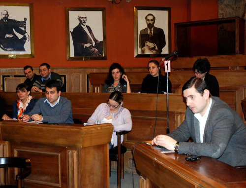 Sitting of the Judiciary Committee of the Parliament of Georgia. Courtesy of www.parliament.ge