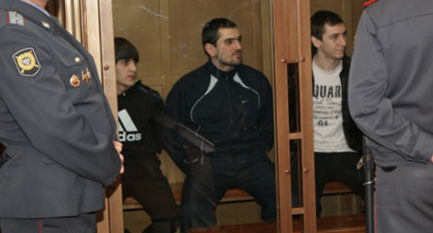 Aslan Cherkesov (center) at sentencing in the Moscow City Court, October 28, 2011. Courtesy of the press service of Moscow City Court