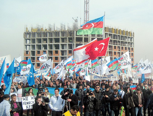 Participants of the nationwide rally in Baku, April 8, 2012. Courtesy of the "Turan" News Agency