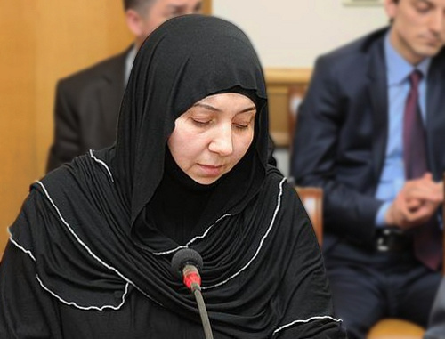 Saiganat Isaeva at the sitting of the commission for militants' adaptation, Dagestan, Makhachkala, April 19, 2012. Photo by press service of the President of the Republic of Dagestan