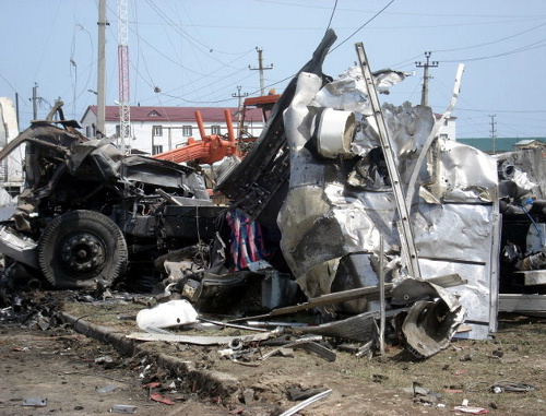 Consequences of double terror act on Sulak pot in Makhachkala, May 4, 2012. Photo by Magomed Magomedov