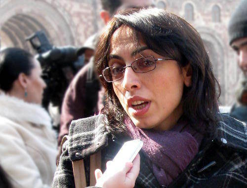 Tsovinar Nazaryan, sister of the perished officer Artak Nazaryan, at the action of the Movement "Army in Reality" against violence in the army, Yerevan, February 23, 2012. Photo: http://www.aravot.am