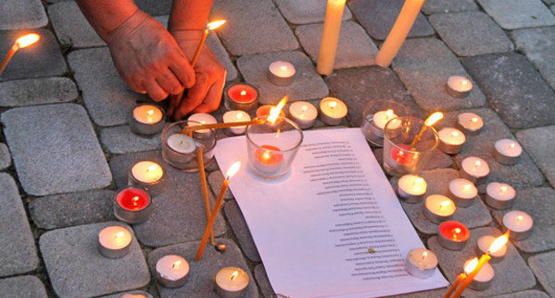 Krasnodar, July 15, 2012; action in memory of flood victims. Photo by Nikita Serebryannikov for the "Caucasian Knot"