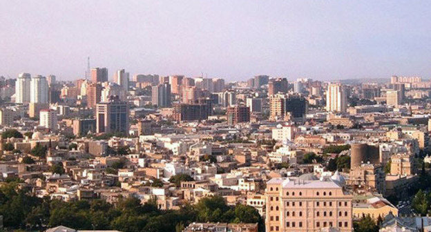 Baku. http://ru.wikipedia.org