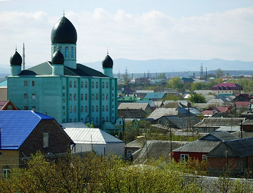 Dagestan, citu of Khasavyurt. Photo by Gamzat Zabitovich, http://www.avarsky.ru