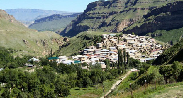 Dagestan, Lak District, view of the village of Kuma. Photo by Murad Mamatiev, http://www.odnoselchane.ru