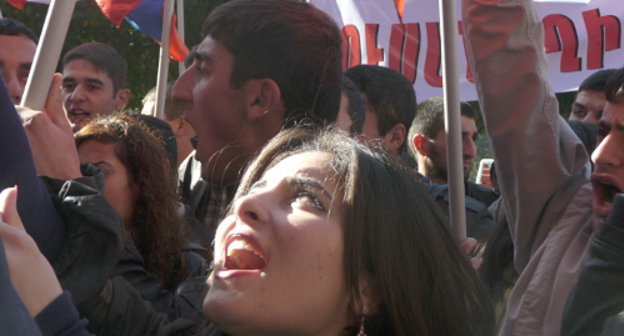 A march of students, organized by the Students' Union of the ARF in Yerevan, November 15, 2012. Photo by Armine Martirosyan for the "Caucasian Knot"