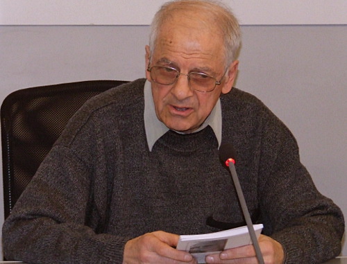 Roman Finn presents his book “Georgia Salvaged”. Tbilisi, March 21, 2013. Photo by Edita Badasyan for the "Caucasian Knot"