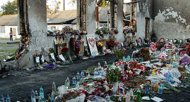 Beslan, school № 1, 2008. Photo by www.bbratstvo.com