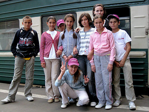 Children-refugees from Ingushetia. 1 September 2009. Photo of "Caucasian Knot"