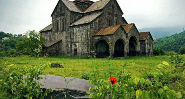 Armenia, Akhtaly. Photo by http://ru.wikipedia.org, Vigen Hakhverdyan