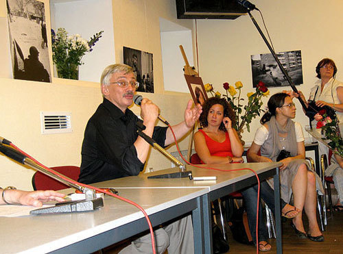 Oleg Orlov, head of the Human Rights Society "Memorial", at Natalia Estemirova's commemoration party. Hall of the "Memorial", July 17, 2009. Photo by "Caucasian Knot"