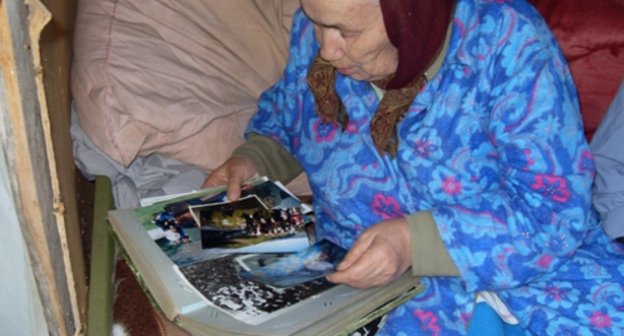 Citizen of Karachayevsk, who remembers the deportation day. Photo by the "Caucasian Knot"