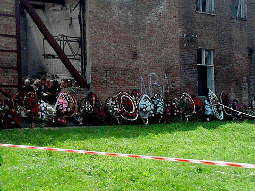 Beslan, flowers at school № 1, the 5th anniversary since the tragedy day. September 1, 2009.