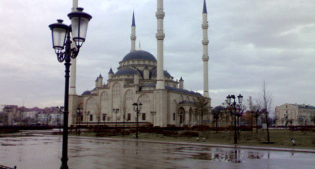 Chechnya, Grozny. Mosque in the name of Akhmat-Khadzha Kadyrov. December 2009. Photo by the "Caucasian Knot"