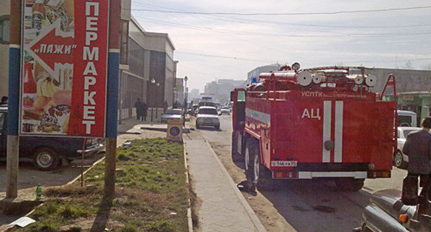 Operation to neutralize members of the armed underground in Makhachkala. Irchi Kazak Street. March 22, 2010. Photo by the "Caucasian Knot"