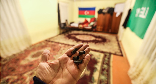 Shells in the sanctuary "Khuseyniya" where the believers prayed. The village of Nardaran, November 26, 2015. Photo by Aziz Karimov for the "Caucasian Knot"