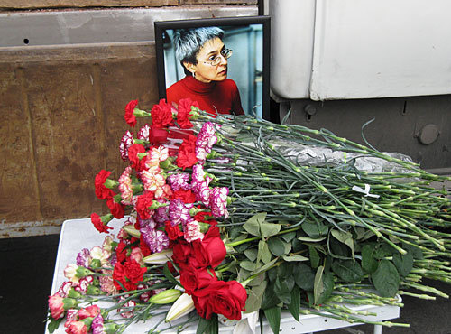 Commemoration rally of Anna Politkovskaya, assassinated journalist of "Novaya Gazeta". Moscow, Chistoprudny Boulevard, October 7, 2009. Photo by the "Caucasian Knot"