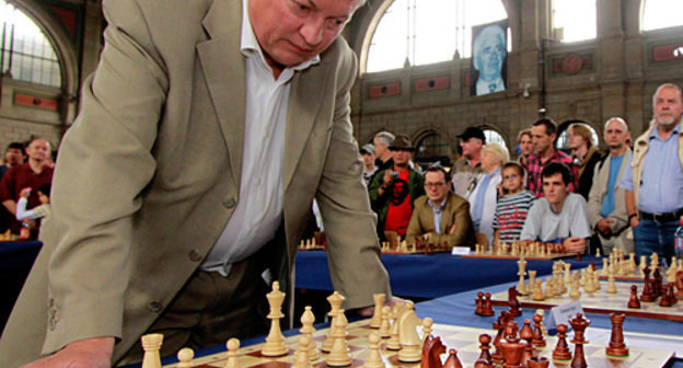 Anatoly Karpov. Photo by http://commons.wikimedia.org