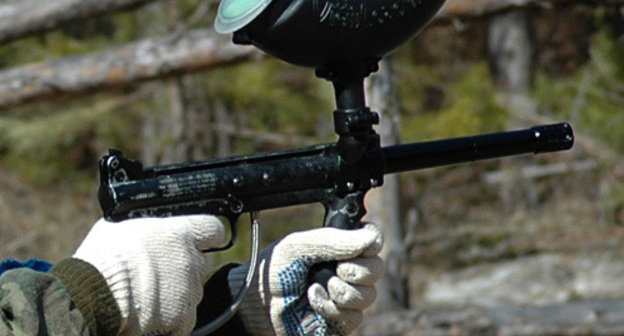 Paintball rifles. Photo by http://ru.wikipedia.org