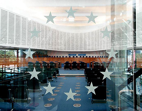 Inside the building of the European Court of Human Rights. Photo: © Council of Europe/www.flickr.com/photos/councilofeurope