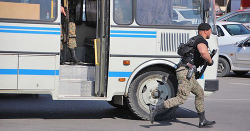 A law enforcer. Photo by Magomed Magomedov for the "Caucasian Knot"