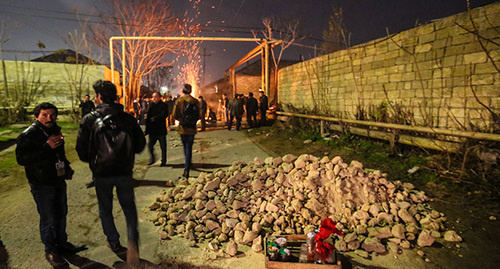 Village of Nardaran during clashes. Photo by Aziz Karimov for the 'Caucasian Knot'.  