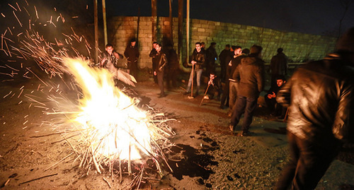 Residents of the village blocked all roads not to let vehicles in. Photo by Aziz Karimov for the "Caucasian Knot"