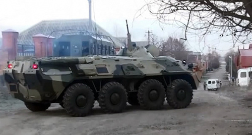 Law enforcer’s vehicles. Photo: http://nac.gov.ru/kontrterroristicheskie-operacii/v-nazrani-v-hode-kto-neytralizovany-dvoe.html