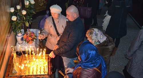 Christmas in the Temple of Archangel Michael in Sochi. Photo by Svetlana Kravchenko for the "Caucasian Knot"