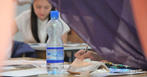 Passing the Unified State Examination. Grozny, May 2015. Photo by Magomed Magomedov for the "Caucasian Knot"