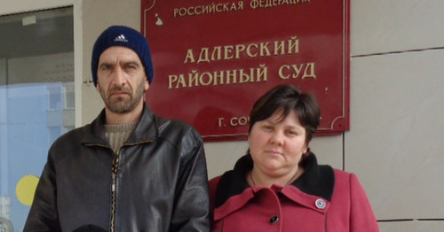 Mardiros Demerchyan with his wife. Photo by Svetlana Kravchenko for the "Caucasian Knot"