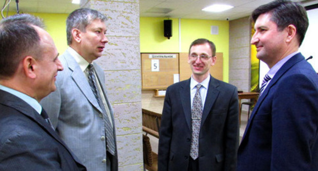 Elders of Volgograd community of Jehovah's Witnesses. Photo by Vyacheslav Yaschenko for the 'Caucasian Knot'. 