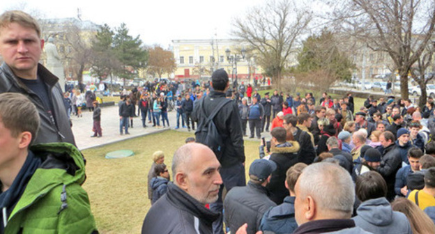 An anti-corruption rally. Astrakhan, April 26, 2017. Photo by Yelena Grebenyuk for "Caucasian Knot"