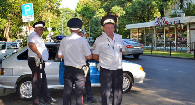 The police officers in Sochi. Photo by Svetlana Kravchenko for "Caucasian Knot"