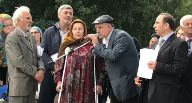 Participants of anticorruption rally in Makhachkala, May 27, 2017. Photo by Patimat Makhmudova for the 'Caucasian Knot'. 