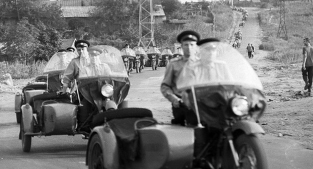 Soviet militia officers in 1960s. Photo http://funsuslik.ru/post/56984_sovetskaya_miliciya